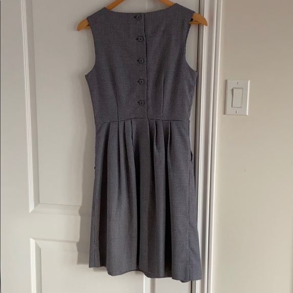 Hudson’s Bay Houndstooth Dress - Picture 6 of 6